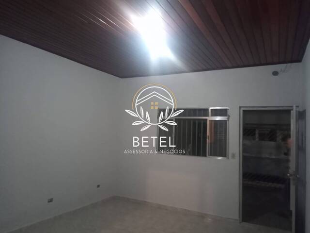 #52 - Casa para Locação em Taboão da Serra - SP - 2
