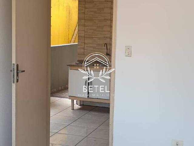 Casa para Venda em Taboão da Serra - 4
